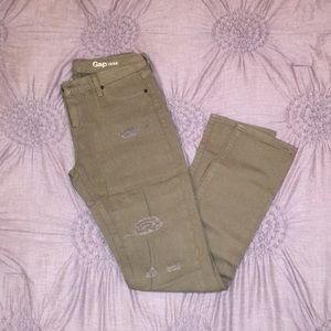 Gap olive green destroyed girlfriend jeans 27 TALL